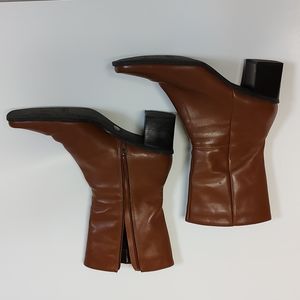 Size 10 Ladies Brown leather boots